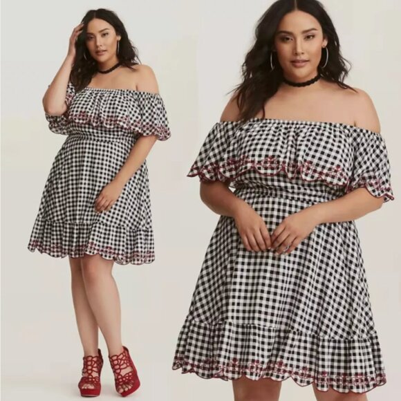 torrid Dresses & Skirts - Torrid Black and White Gingham Checkered Buffalo Plaid Off Shoulder Dress Ruffle